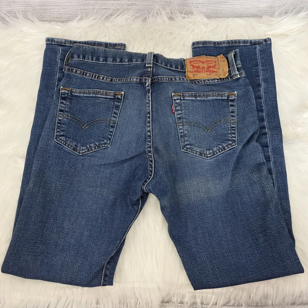 Levis levi men